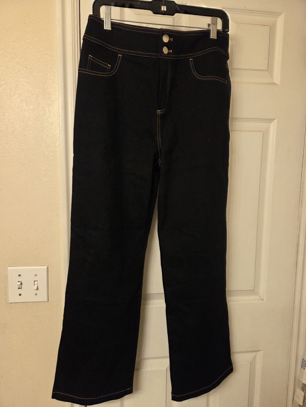 Aleeza Paris Denim Pants Size Large NWT